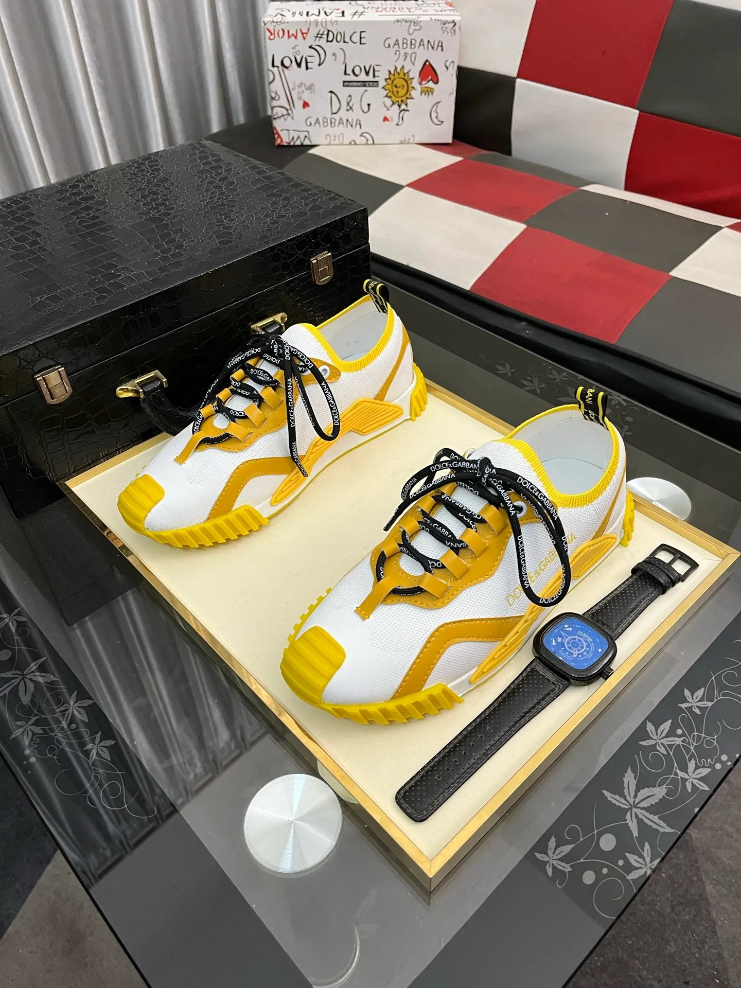 Men's Men's Shoes💰420⌚️⌚️Dolce&Gabbana••DG✔️Men's Sports•Casual Shoes. Original goods from top counters. Original imported cowhide, multi-material splicing design ➕Imported cowhide lining, cowhide feet ➕Original TPR elastic outsole. Size: 35-46